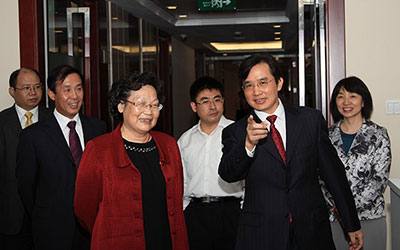 ���u�f(xi��)���L�R�����˾�{(di��o)��