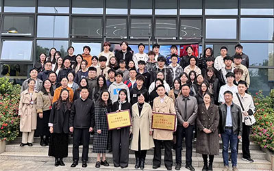 ˼�S���h ��Ԓδ��|����I��Ӣ�c�̿ƌW���挦�桱ɳ����M��Ļ